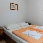 Malerisches Nur 150 Meter Zum Mit Privatparkplatz, Grill, Klima Apartmán *