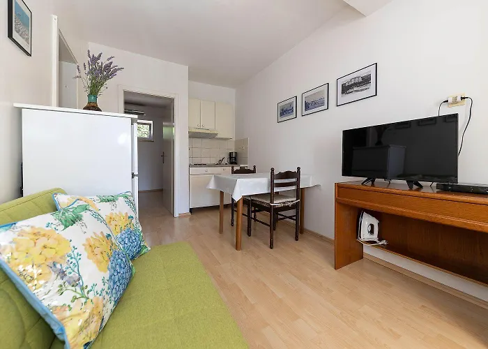Apartamento Malerisches Nur 150 Meter Zum Mit Privatparkplatz, Grill, Klima