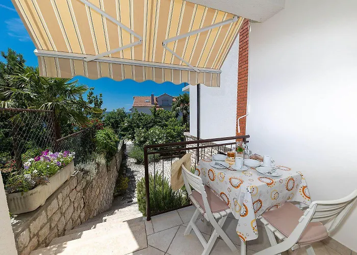 Malerisches Nur 150 Meter Zum Mit Privatparkplatz, Grill, Klima * Crikvenica