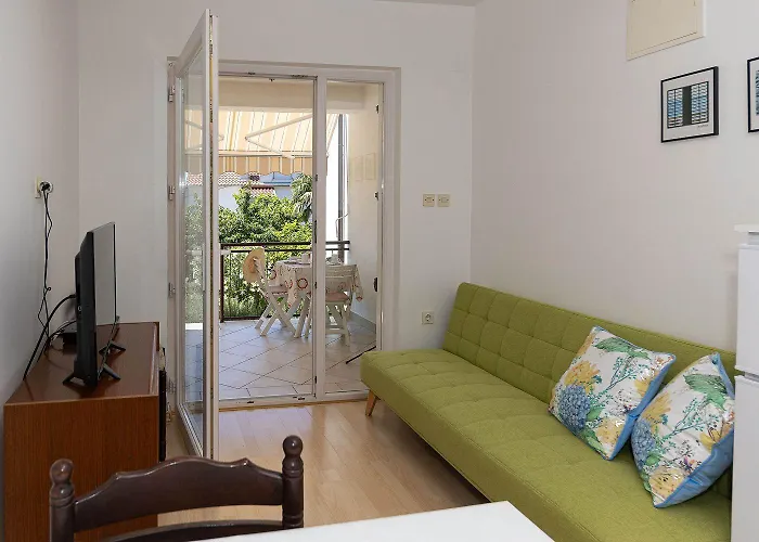 Malerisches Nur 150 Meter Zum Mit Privatparkplatz, Grill, Klima * Crikvenica