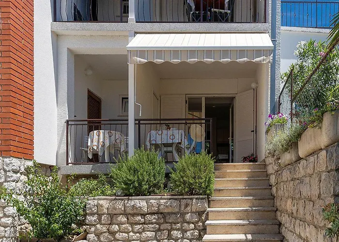 Malerisches Nur 150 Meter Zum Mit Privatparkplatz, Grill, Klima Crikvenica