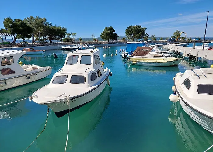 Malerisches Nur 150 Meter Zum Mit Privatparkplatz, Grill, Klima Crikvenica