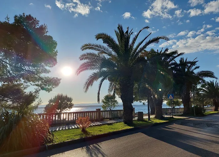 Malerisches Nur 150 Meter Zum Mit Privatparkplatz, Grill, Klima Crikvenica