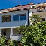 Appartement Malerisches Nur 150 Meter Zum Mit Privatparkplatz, Grill, Klima